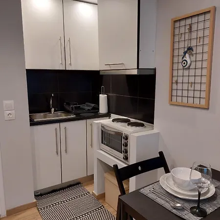 Urban Minimalistic Maisonette! * Athen